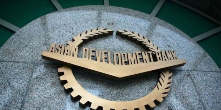 АБР в ближайшие три года выделит Таджикистану около $500 млн.