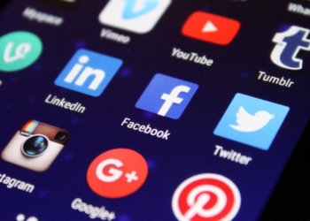 В России заблокировали Facebook и Twitter