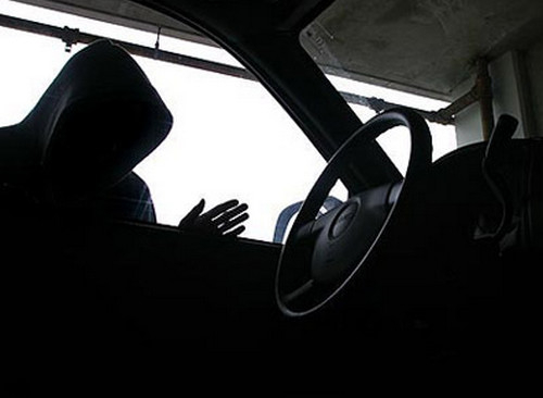 В Душанбе задержан «любитель» езды за рулем чужого автомобиля