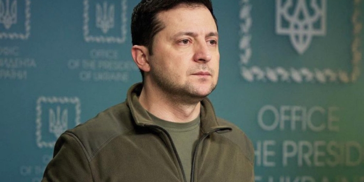 Зеленский рассказал о дипломатических шагах для прекращения войны в Украине