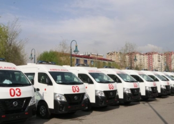 Япония подарила Минздраву 54 машины скорой помощи. На подходе еще 40