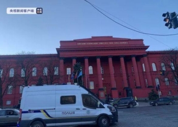 Из Киева эвакуировали первую группу китайских студентов