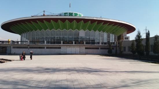 Артисты Госцирка Таджикистана выехали на гастроли в Турцию и Пакистан