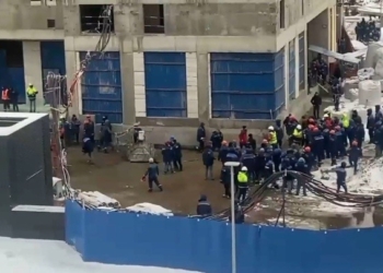 Участников массовой драки мигрантов на стройке в Москве выдворят из России