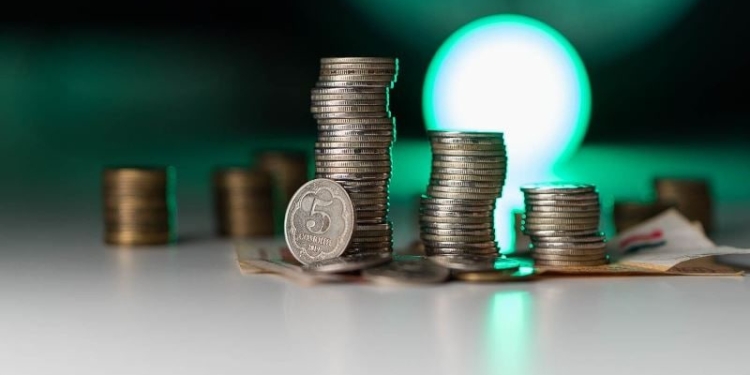 Сумма переводов мигрантов за прошлый год составила 90% от объема дефицита внешнеторгового баланса Таджикистана
