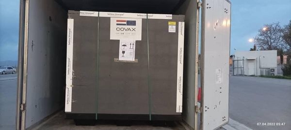 В Таджикистан доставлено более 500 тыс. доз вакцины AstraZeneca