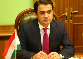 Рустам Эмомали утвердил Программы по развития физкультуры и спорта, и футбола в Душанбе