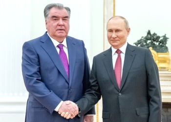 Эмомали Рахмон и Владимир Путин провели переговоры в Москве