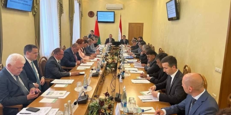 «Амонатбонк» и Банк развития Беларуси подписали базовое соглашение об экспортном финансировании