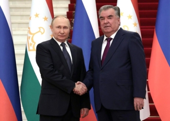 Президент России Владимир Путин прибыл в Душанбе