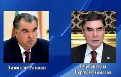 Эмомали Рахмон поздравил Гурбангулы Бердымухаммедова с днем рождения