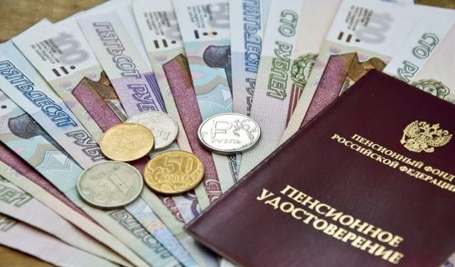 Путин подписал закон о ратификации договора с Таджикистаном о сотрудничестве в области пенсионного обеспечения