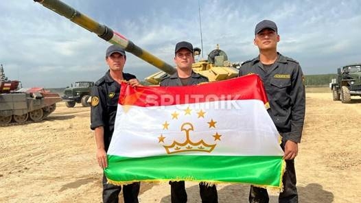 Таджикистан занял третье место в «Танковом биатлоне» на Армейских играх