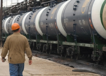 Импорт нефтепродуктов в Таджикистане увеличился на 26,7%, а пшеницы уменьшился на 10,8%