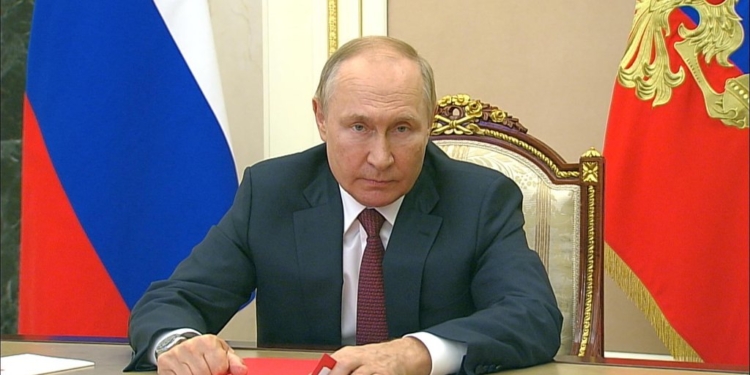 Россия признала независимость Запорожской и Херсонской областей