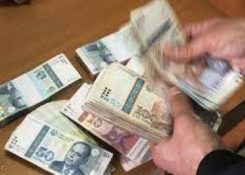 Две жительницы района Рудаки, заплатив 200 тыс. сомони, не дождались тканей из Дубая