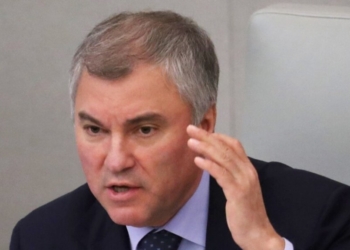 Спикер Госдумы заявил о запрете на выезд для всех военнообязанных россиян