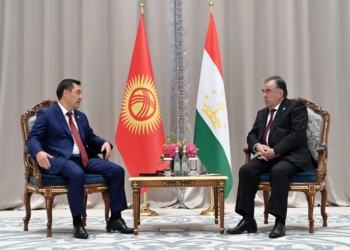 Президенты Таджикистана и Киргизии договорились о прекращении огня и отводе сил