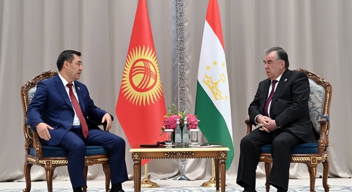 Президенты Таджикистана и Киргизии договорились о прекращении огня и отводе сил