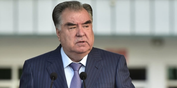 Эмомали Рахмон поздравил нового Короля Великобритании