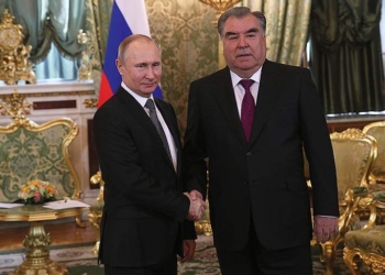 Владимир Путин наградил Эмомали Рахмона орденом «За заслуги перед Отечеством» III степени