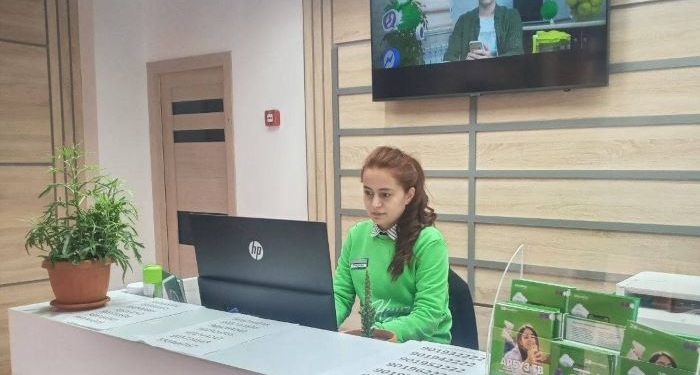 Точка контакта. Как мобильные операторы создают розничные сервисные сети