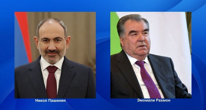 Лидеры Таджикистана и Армении обменялись поздравлениями