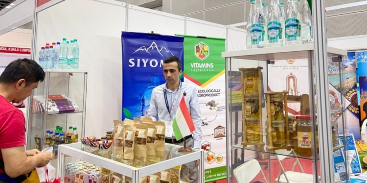 Продукция Таджикистана представлена на 8-й Селангорской международной выставке