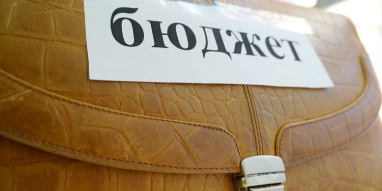 Доходная часть госбюджета 2023 года превышает показатели текущего бюджета на 4,1 млрд. сомони