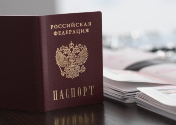 Путин предложил лишать приобретенного гражданства за дискредитацию армии
