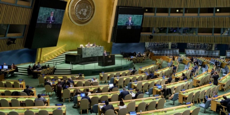 Генассамблея ООН приняла резолюцию по репарациям Украине от России