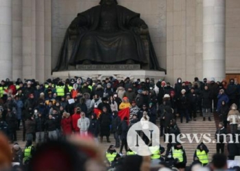 В Монголии готовятся ввести режим ЧП из-за массовых протестов против коррупции