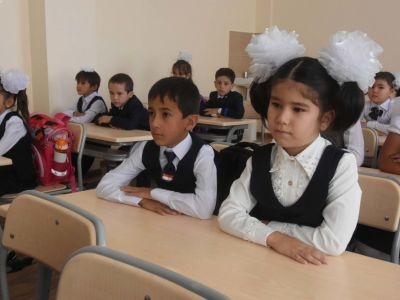 1 января школьники в Таджикистане уходят на зимние каникулы