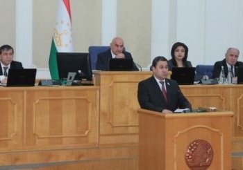 Депутаты Маджлиси намояндагон приняли поправки в закон «О защите прав потребителей