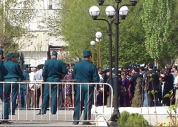 В Узбекистане разработан проект закона для регулирования проведения митингов