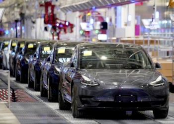 Tesla отзовет с китайского рынка почти 400 тыс. электромобилей Model 3 и Model Y