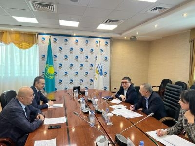 В Астане обсуждены вопросы организации грузоперевозок между Таджикистаном и Казахстаном