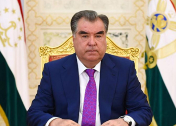Эмомали Рахмон выразил соболезнования премьер-министру Пакистана в связи с терактом в Пешаваре