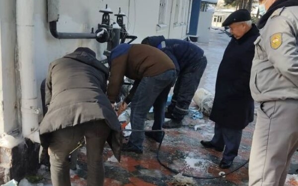«Душанбеводоканал» объяснил причины отсутствия питьевой воды в некоторых домах
