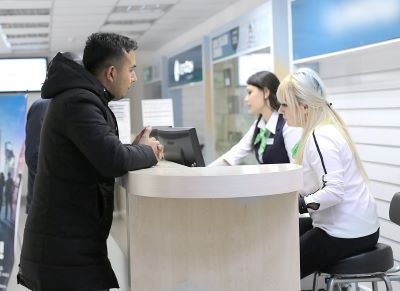 От покупки SIM-карты до оплаты ЖКХ: пять причин зайти в салон связи