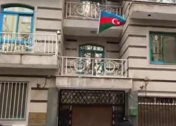 В Тегеране совершено вооруженное нападение на посольство Азербайджана