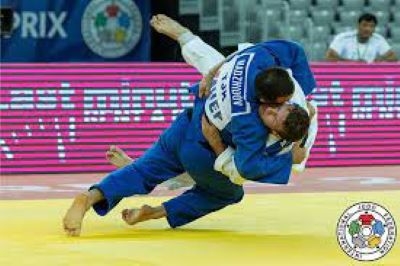 IJF сняла ограничения на участие таджикского дзюдоиста в международных турнирах