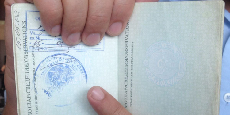 В Узбекистане упростили получение вида на жительство