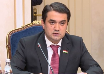 Рустам Эмомали попросил антикоррупционное ведомство проверить финансовую деятельность мэрии Душанбе