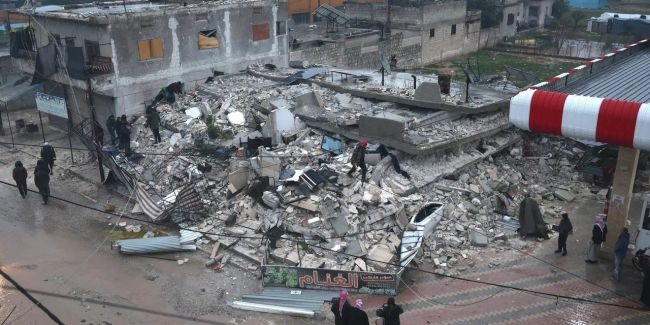 Число погибших от землетрясений в Турции и Сирии превысило 3,5 тыс.