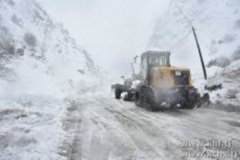 За сутки в Таджикистане сошли еще несколько снежных лавин