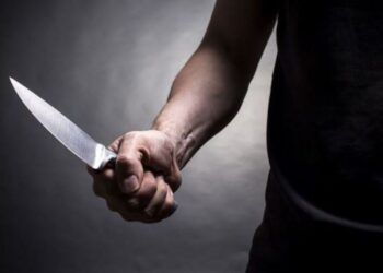 В Вахдате вооруженный ножом подросток напал на своего дядю