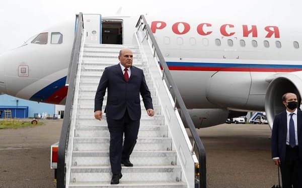 В Душанбе прибыл председатель правительства РФ Михаил Мишустин