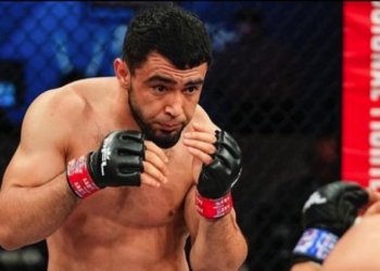 11 тейкдаунов за бой: Лоик Раджабов установил рекорд UFC