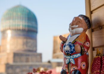 Таджикистан лидирует в списке туристов, посетивших Узбекистан